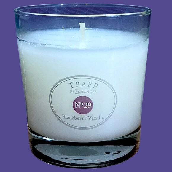 Trapp Signature Home Collection No. 29 Blackberry Vanilla 7 oz Scented Candle - Picture 2 of 14